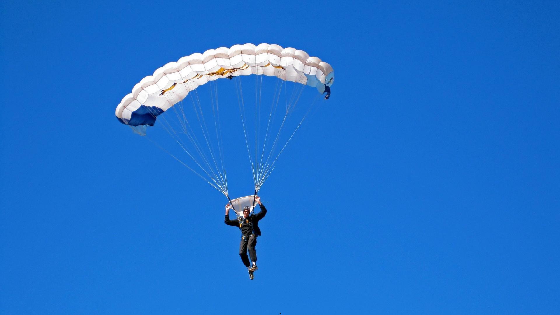 争议与感动交织,全运会开幕式假唱风波背后的体育精神回归