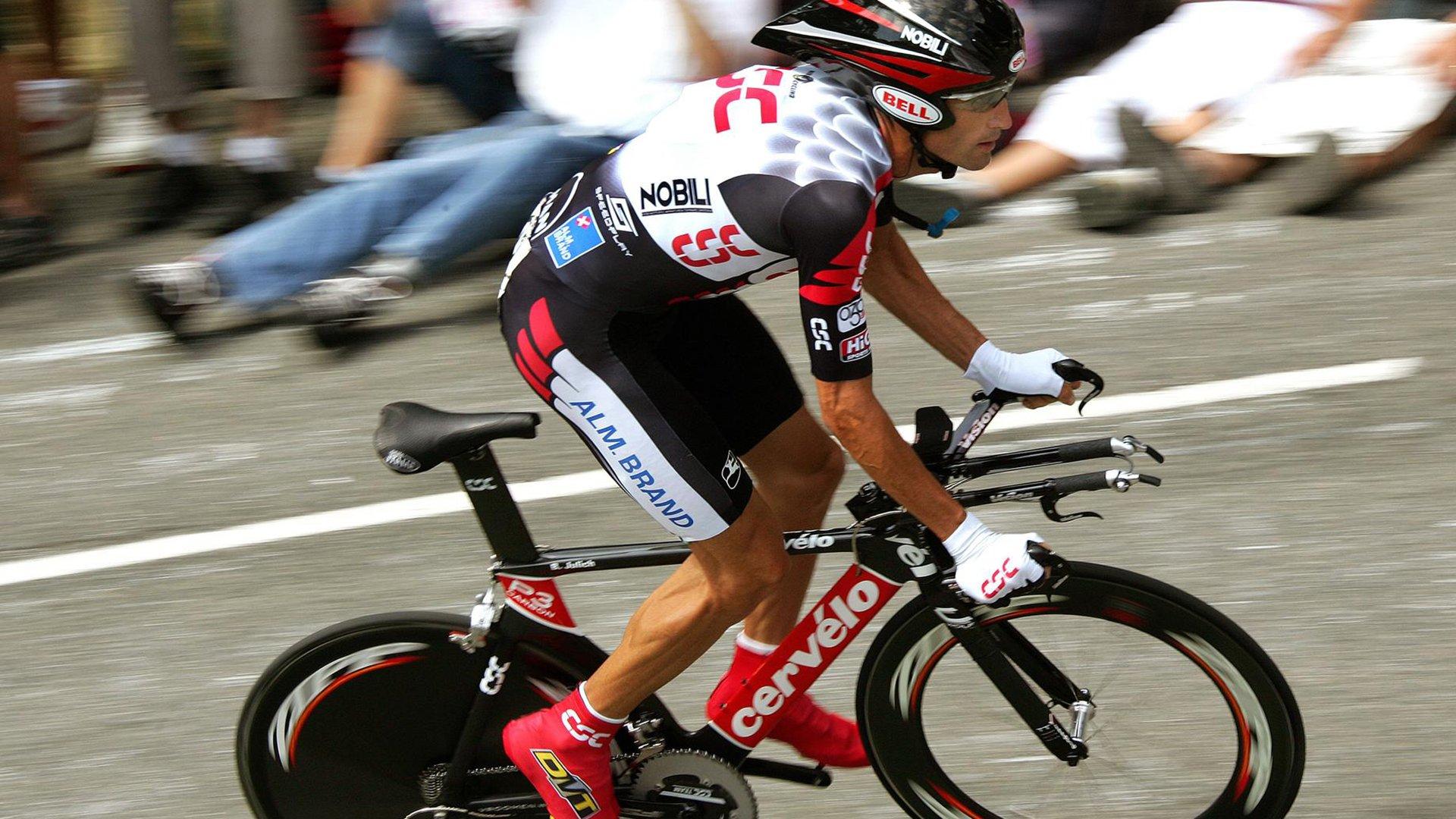 雷霆新星霍姆格伦半场攻防统治 三分三连击筑起禁飞区